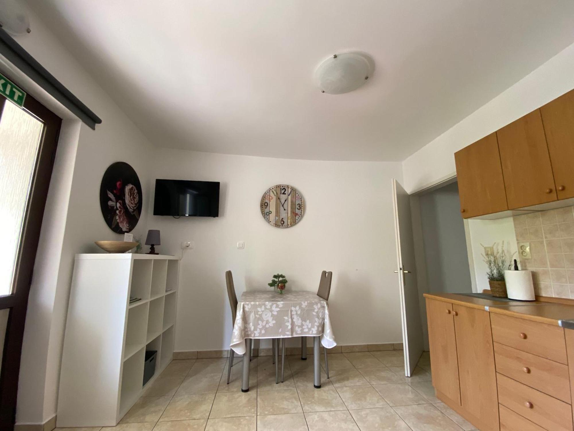 Apartments Anna III باشْكا المظهر الخارجي الصورة